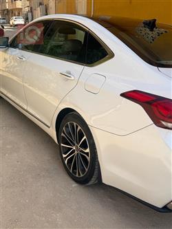 جنسس G80